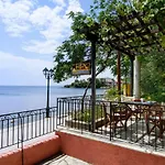 Iro Family Pelion