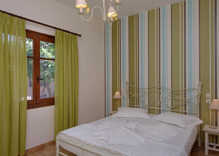 Iro Family Pelion Lefokastro