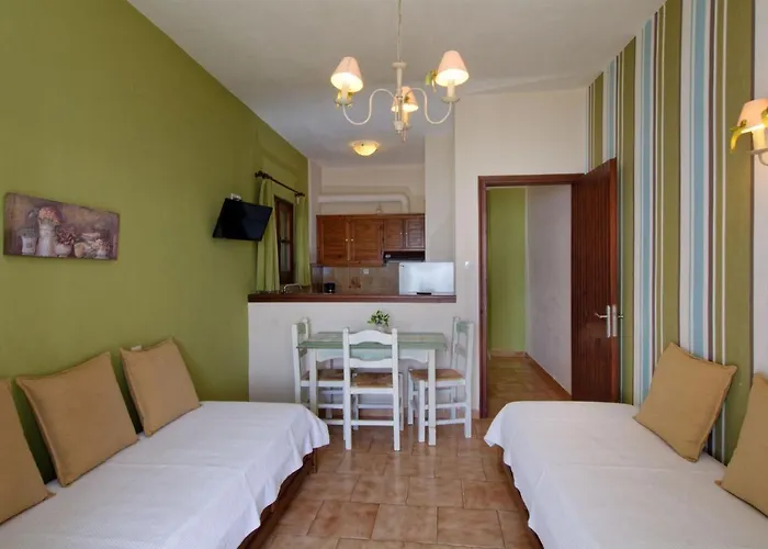 Iro Family Pelion * Lefokastro