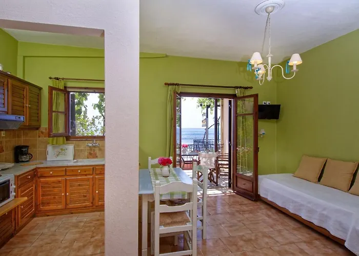 Iro Family Pelion * Lefokastro