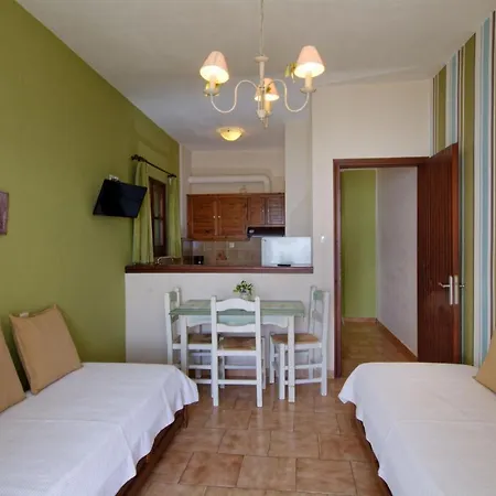 Iro Family Pelion * Lefokastro