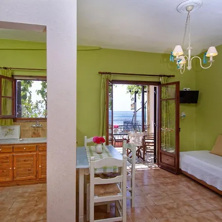 Iro Family Pelion * Lefokastro